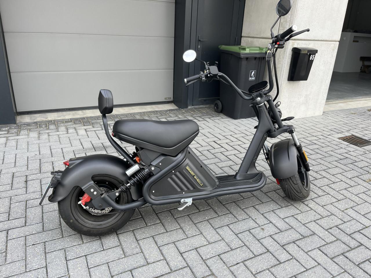 Smartwheelz (electrische snorfiets)