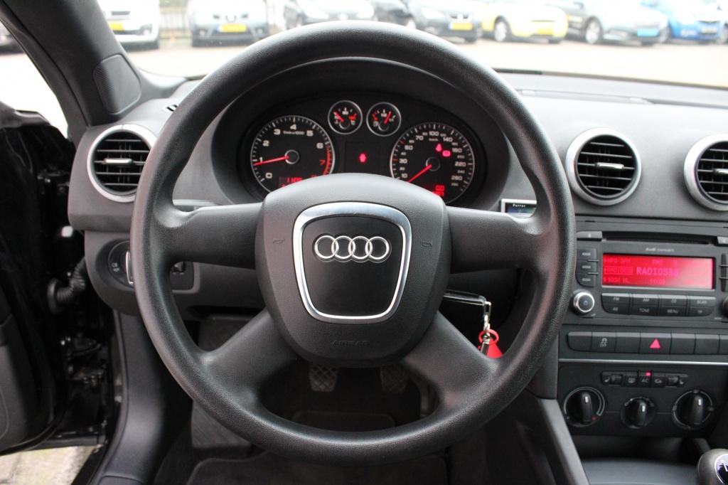 Audi A3 cabriolet 1.8 tfsi attraction