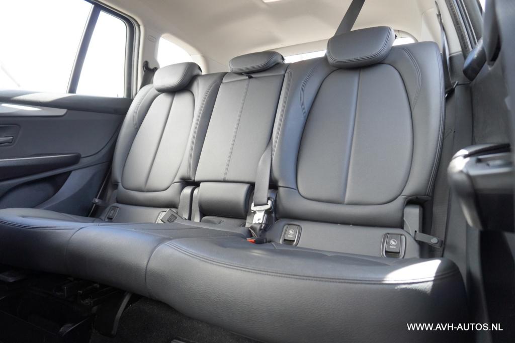BMW 2-serie gran tourer 216d centennial high executive
