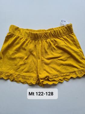 Oker geel kort broekje van Zeeman  Mt 122-128