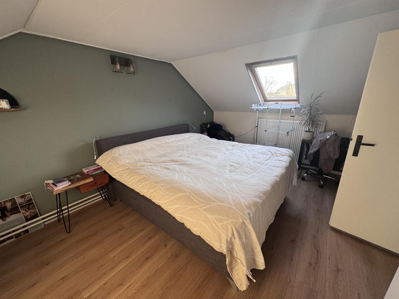 Boxspring met nachtlampen