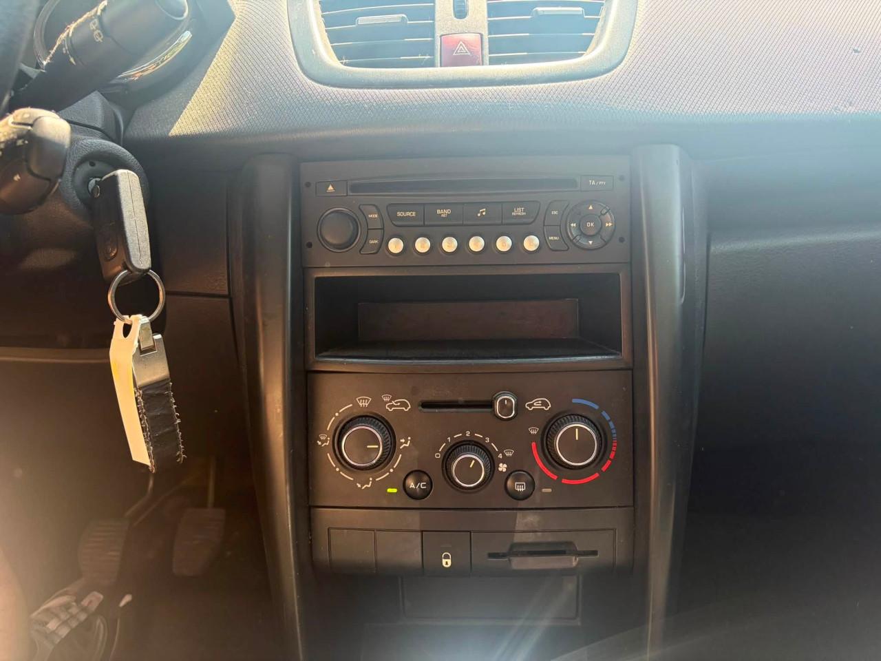 Peugeot 207 SW 1.4 XR Airco PDC CCT 2011 jaar apk