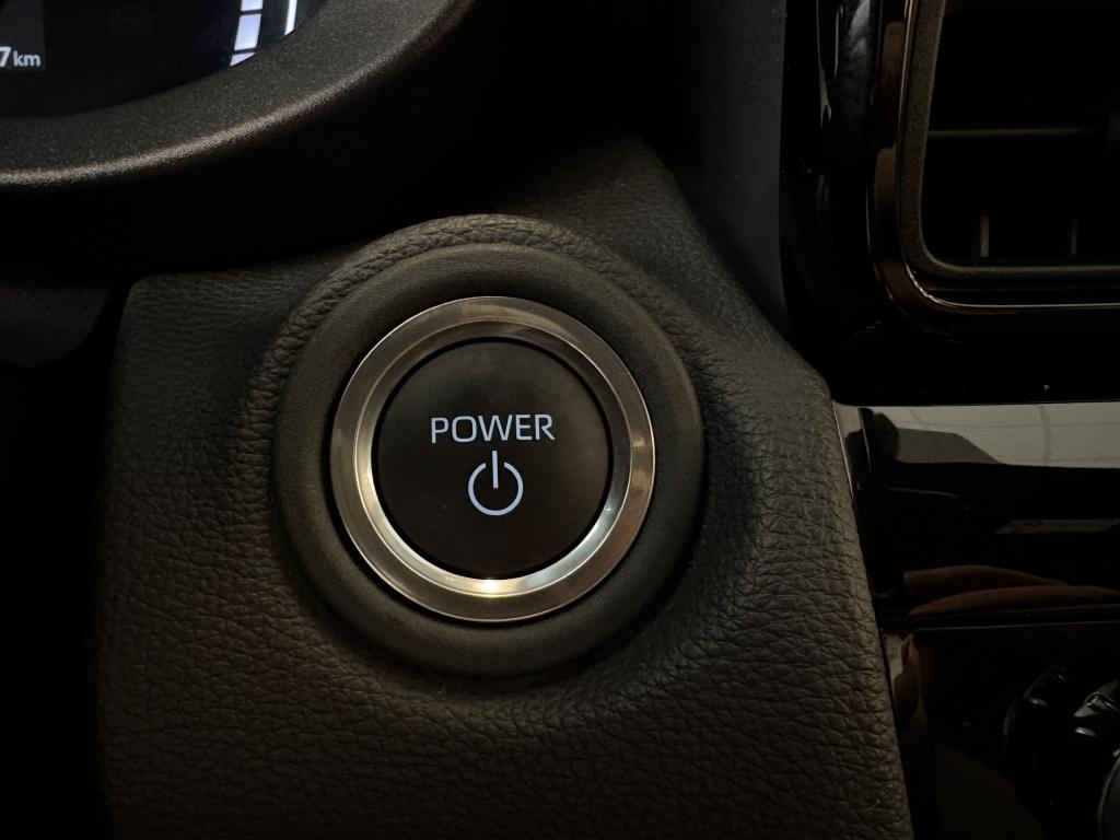 Toyota Yaris Cross 1.5 hybrid dynamic plus| stoel+ stuur verw| camera| adap