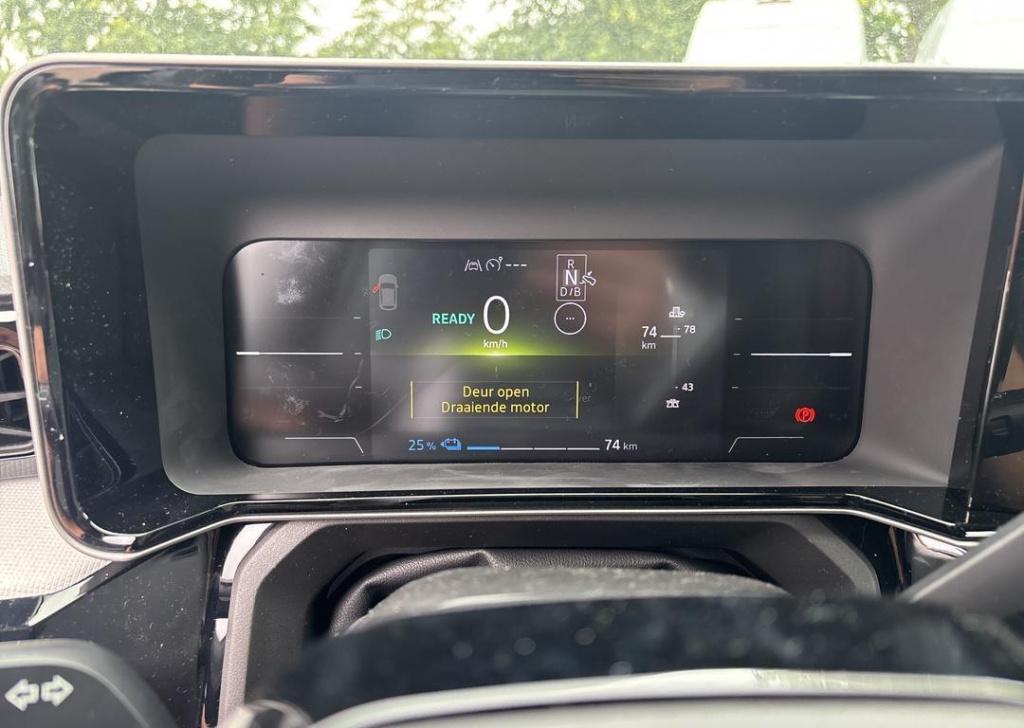 Renault 4 urban range evolution 40 kwh - demo / pack winter