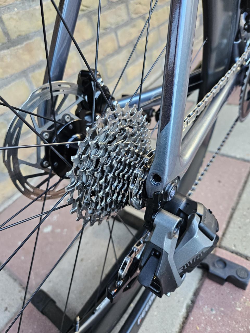 Giant Propel Advanced 1 (XL) SRAM Rival AXS 2x12 Quarq Powermeter