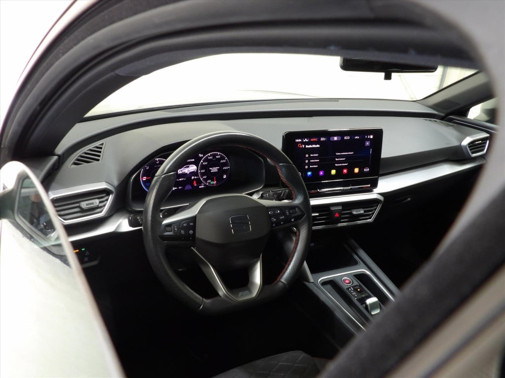 Seat Leon Sportstourer new 1.4 ehybrid phev fr