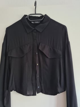 Nieuw zwart kort blousje van Zara Maat M