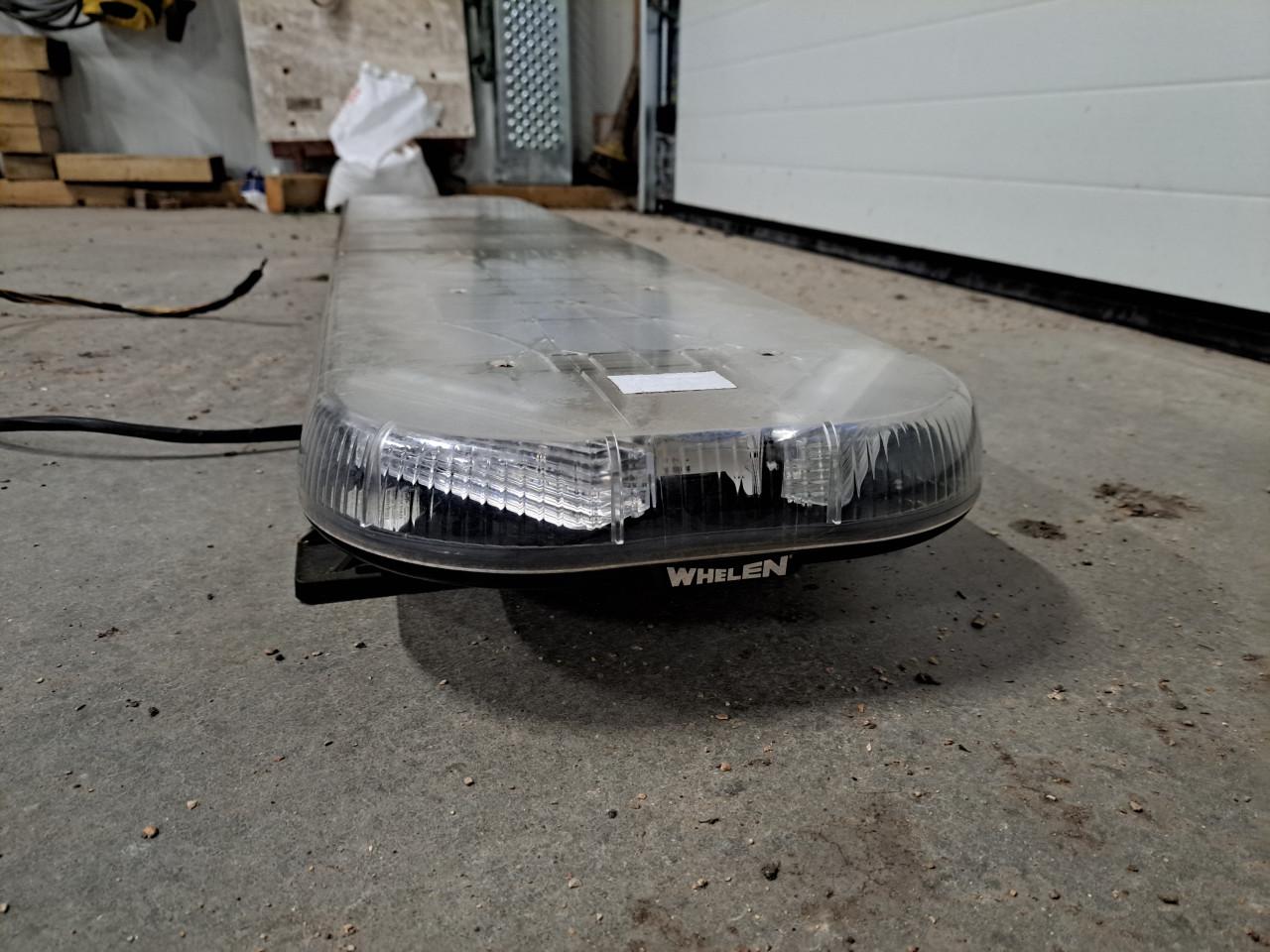 Whelen zwaailampbalk