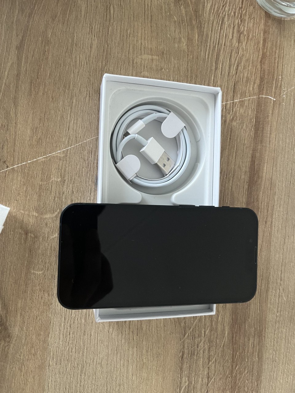 Iphone 13 mini batterij 97%