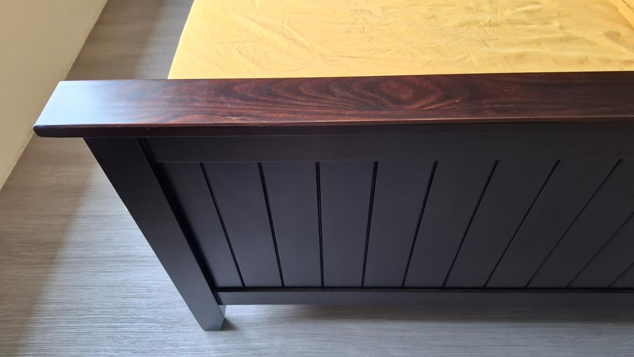Tweepersoons bed 160x200 + 2 nachtkastjes