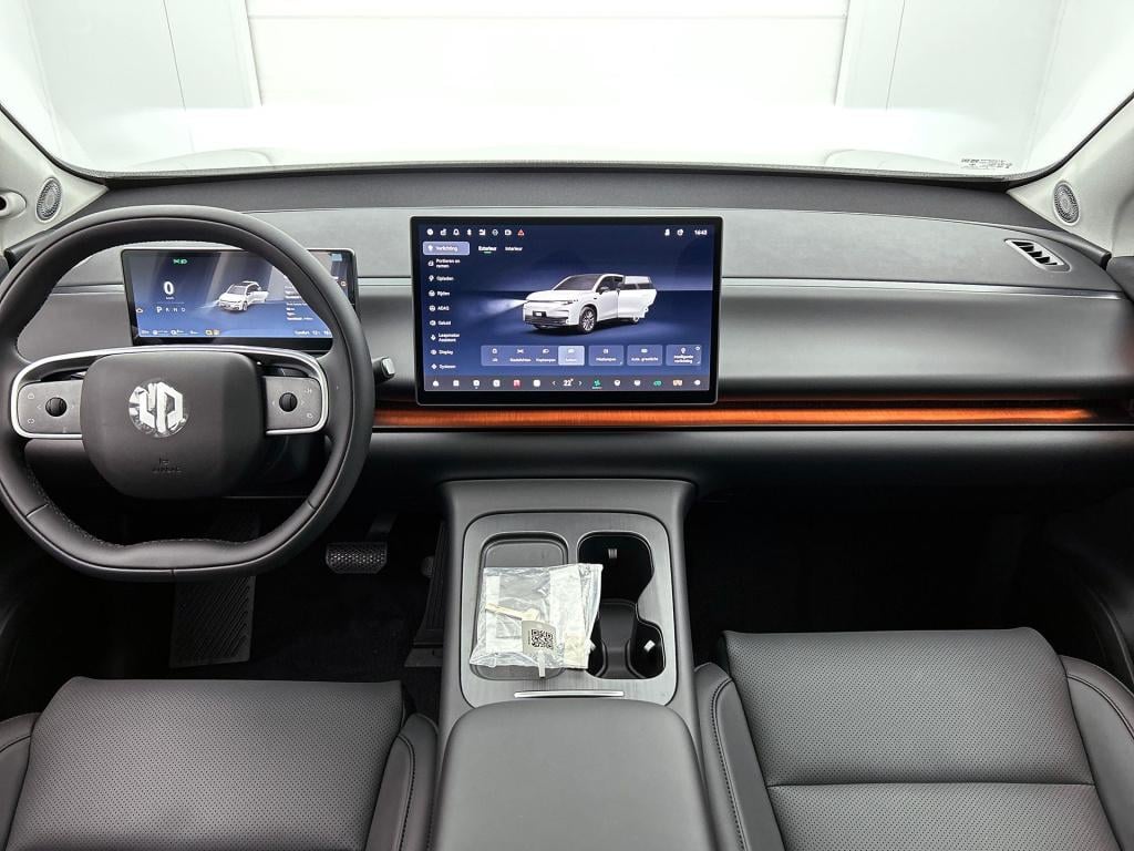 Leapmotor C10 design reev (hybrid) 28.4 kwh | black interieur | stoel-koeli