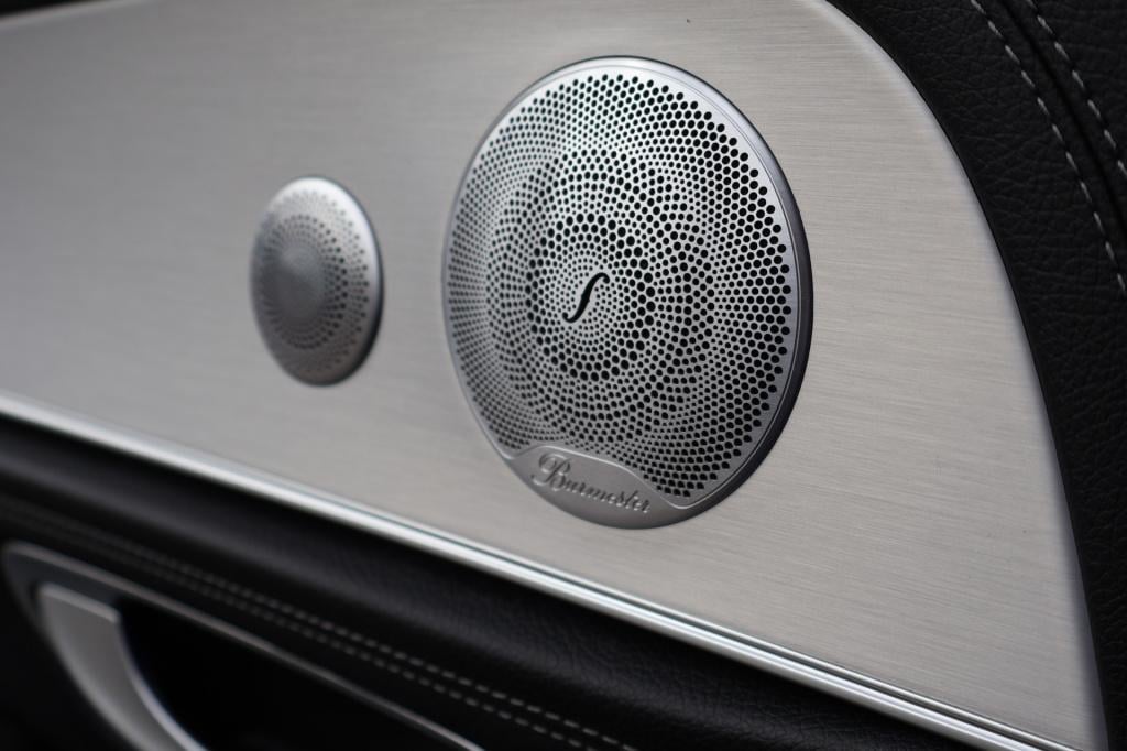 Mercedes-Benz E-Klasse 200 business solution amg l panoramadak l burmester 