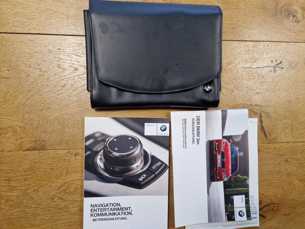 BMW 3-serie touring 320i executive