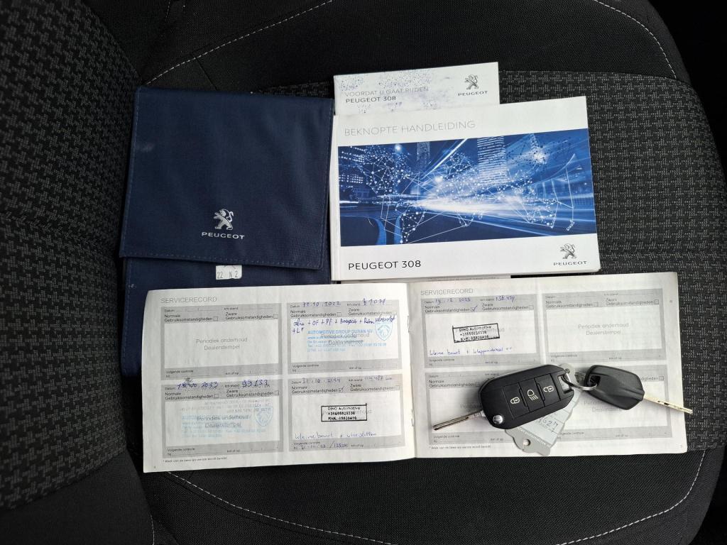 Peugeot 308 sw 110 blue lease active pano/nav/cam