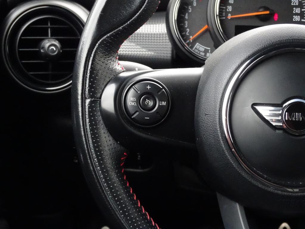 Mini Cooper mini 1.5 business automaat | led
