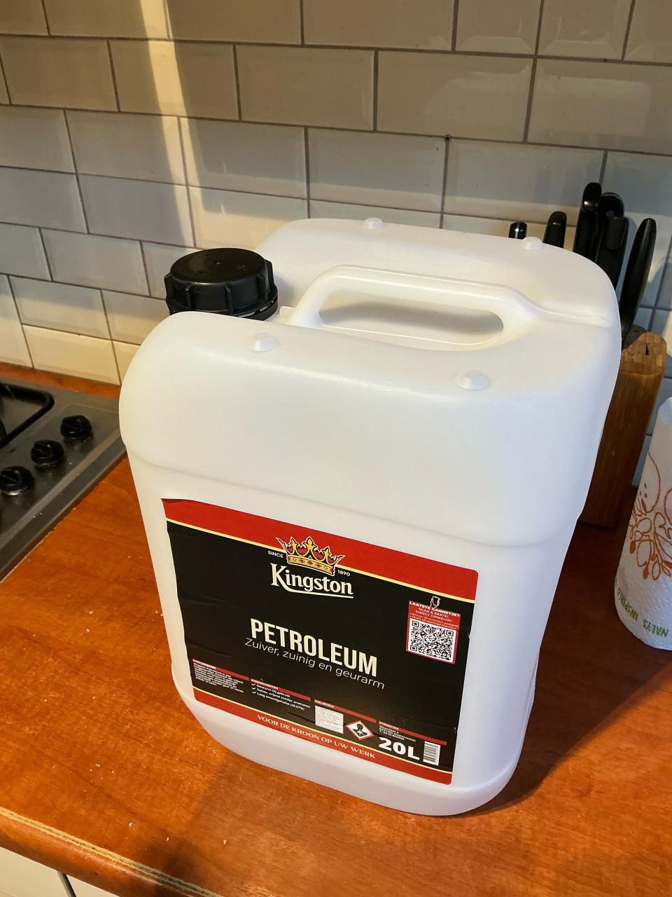 2 lege 20 Liter jerrycans