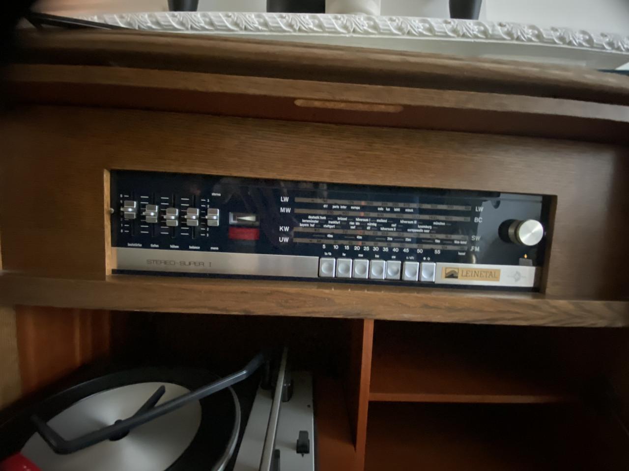 Vintage platenspeler