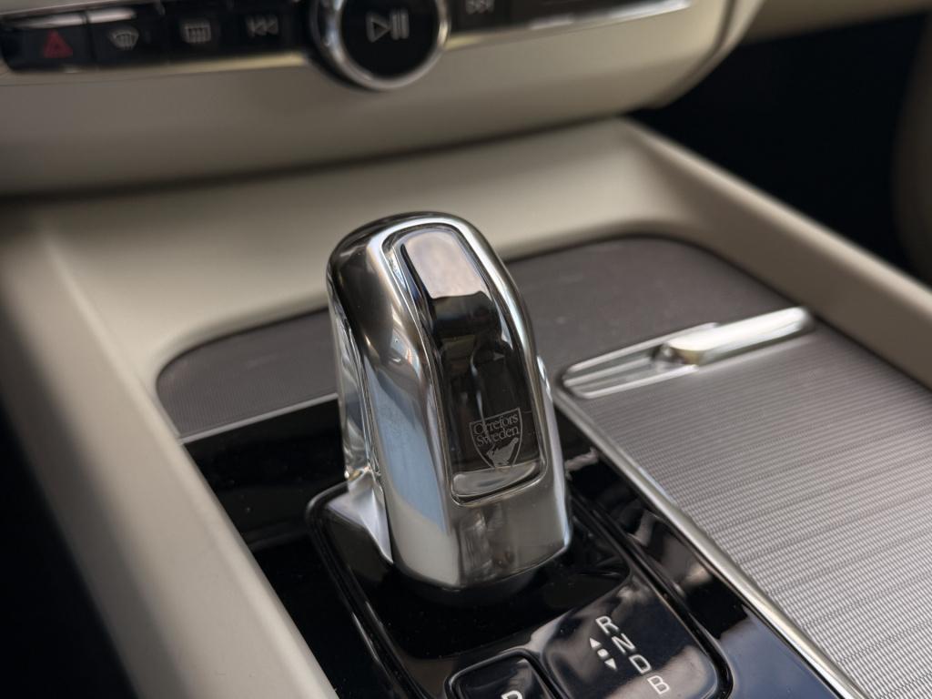 Volvo XC60 2.0 t8 twin engine awd inscription | harman kardon | pano. | ele