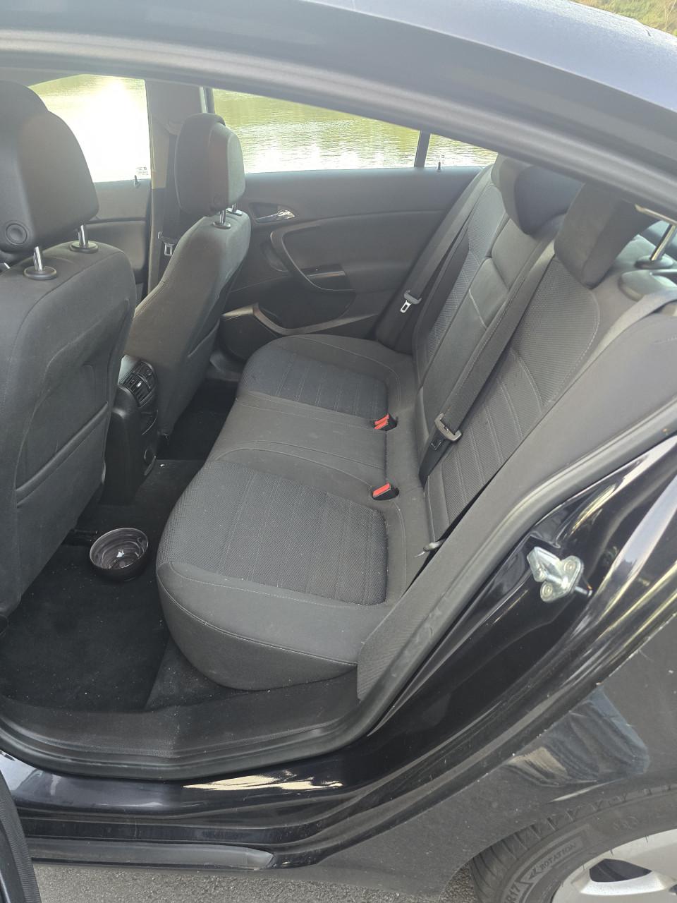 Opel insignia 1.8 bj 2010
