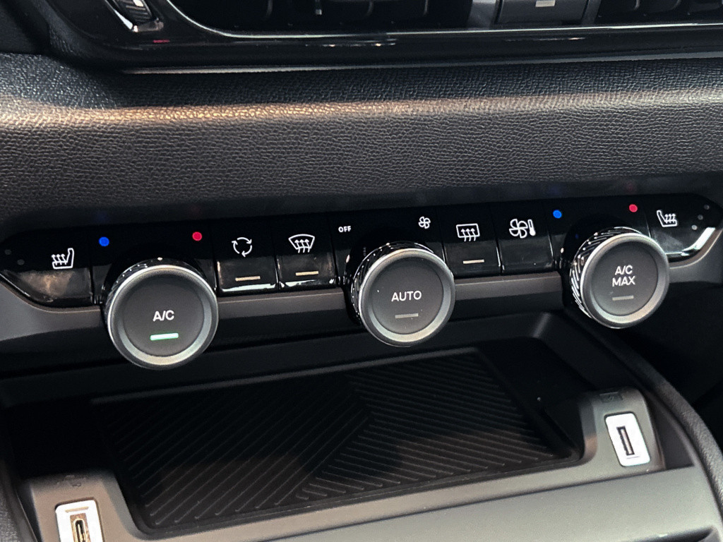 Citroen C4 X hybrid 136 pk automaat business | stoelverwarming
