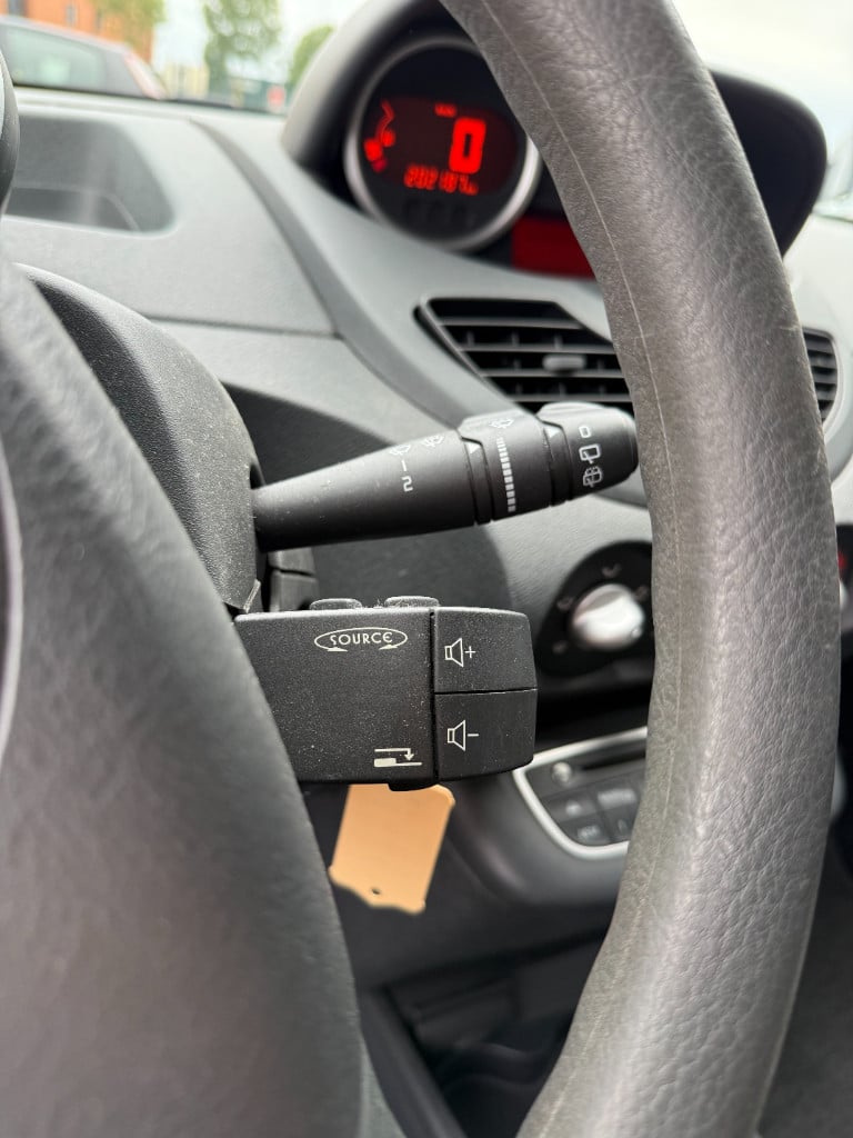 Renault Twingo 1.2 - collection - nieuwe db riem!