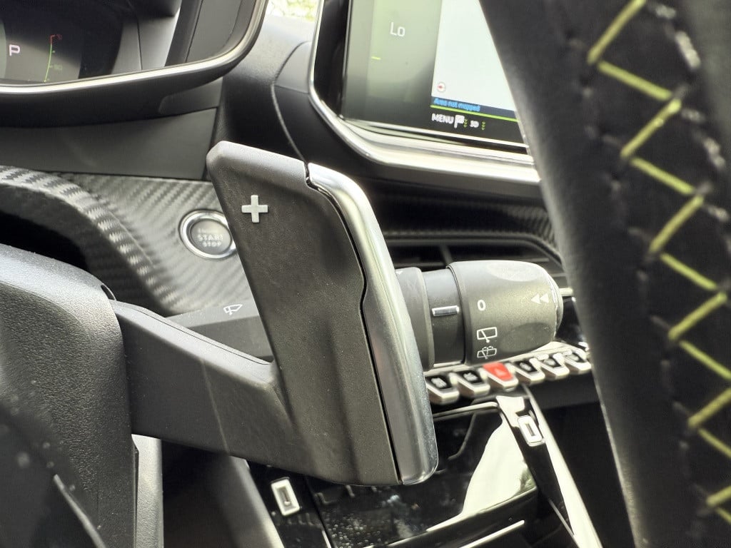 Peugeot 208 1.2 puretech gt // automaat // panoramadak //
