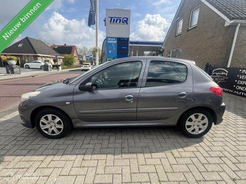 Peugeot 206 + 1.4 xs airco | cruise control | trekhaak | nap etc.