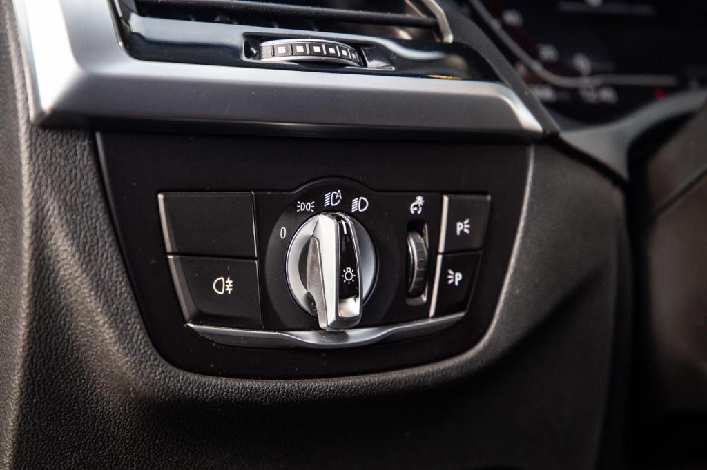 BMW X3 xdrive30e high executive bruin leer / panorama dak / automaat / plug