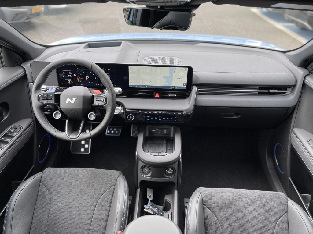 Hyundai Ioniq 5 n awd 84 kwh panoramadak + matte lakkleur