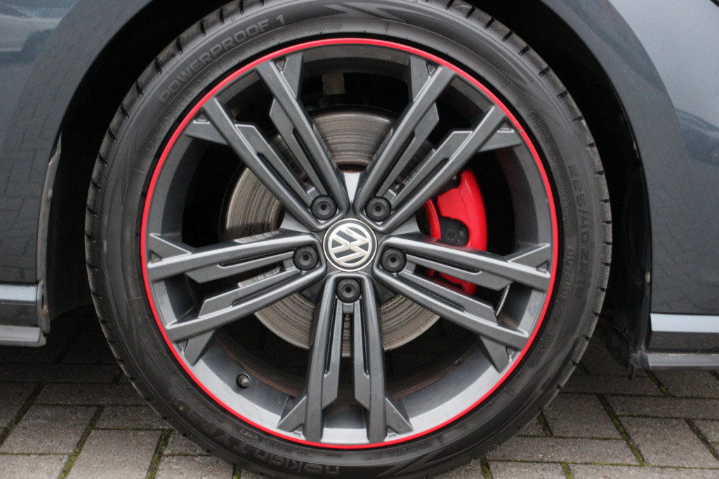 Volkswagen Golf 2.0 tsi gti | pano. | dynaudio