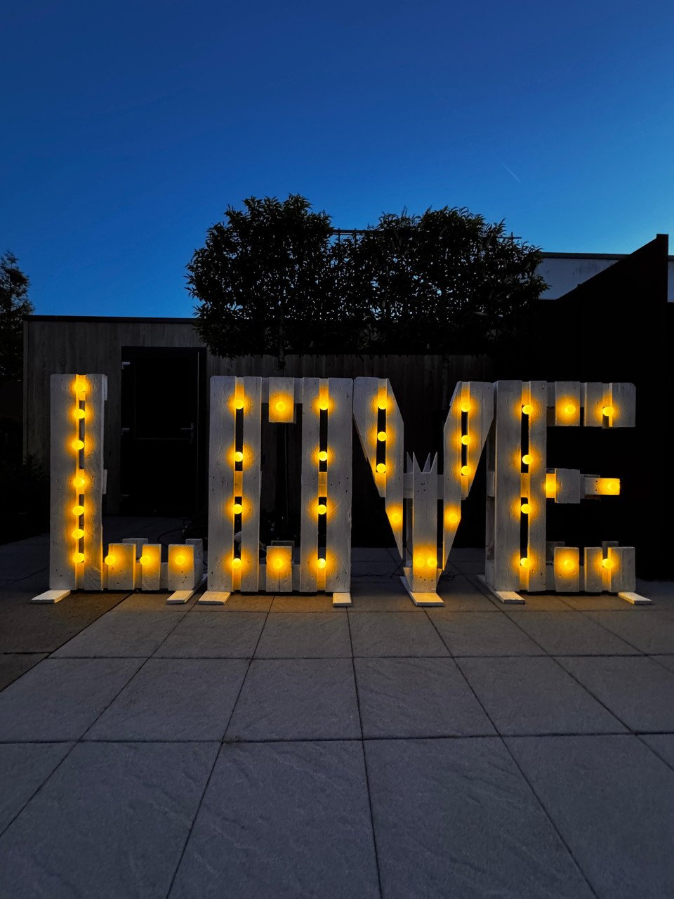 Love letters bruiloft te koop
