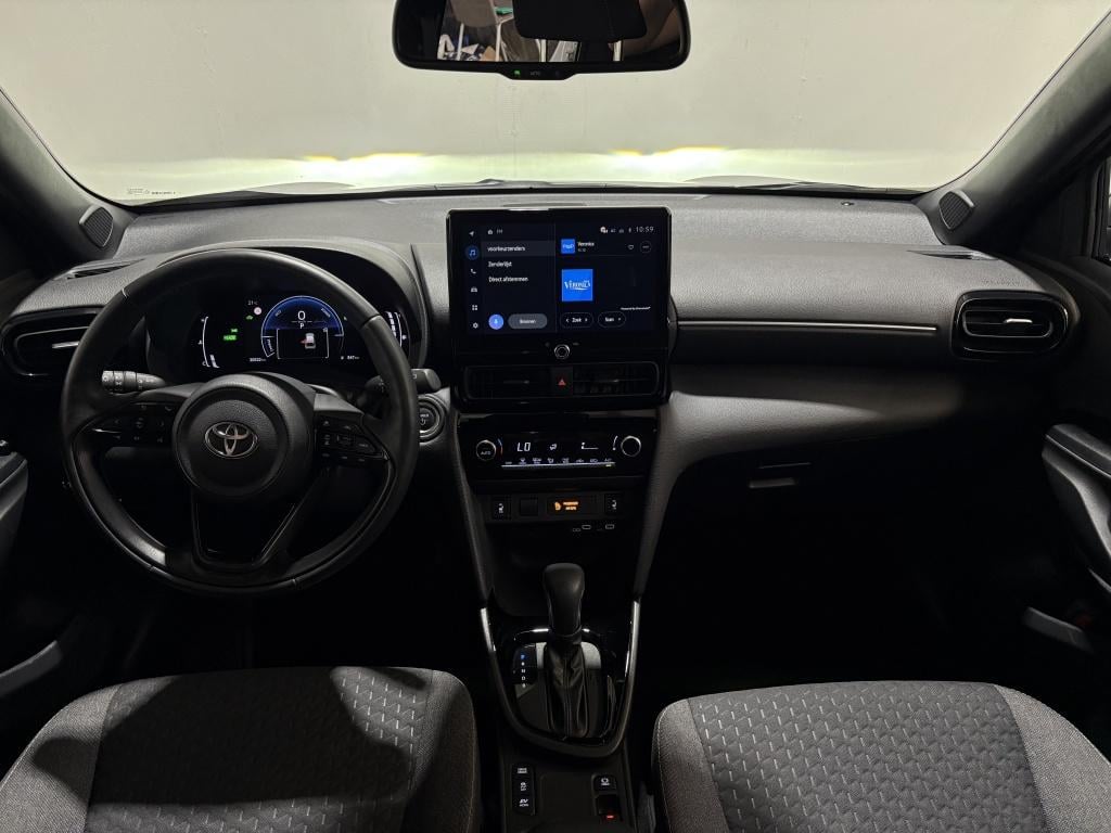 Toyota Yaris Cross 1.5 hybrid 115 first | stoel.ver| comfort pack| camera| 