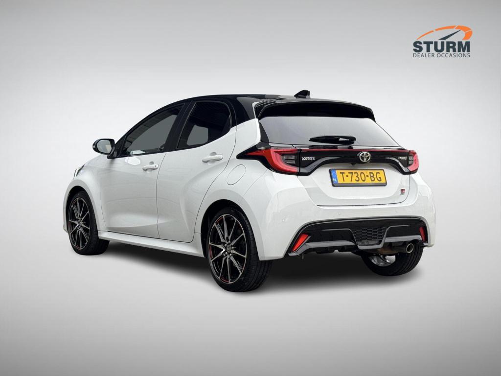 Toyota Yaris 1.5 hybrid gr sport premium pack, nl-auto!
