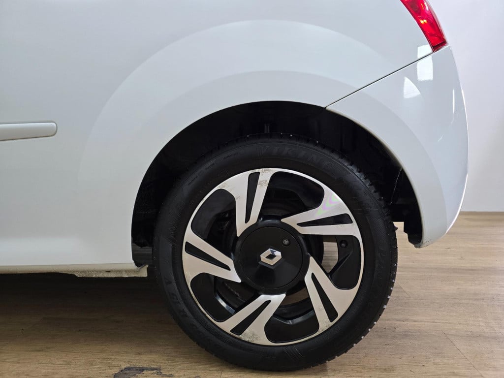 Renault Twingo occasion 1.2 16v dynamique met bluetooth radio en clima airc