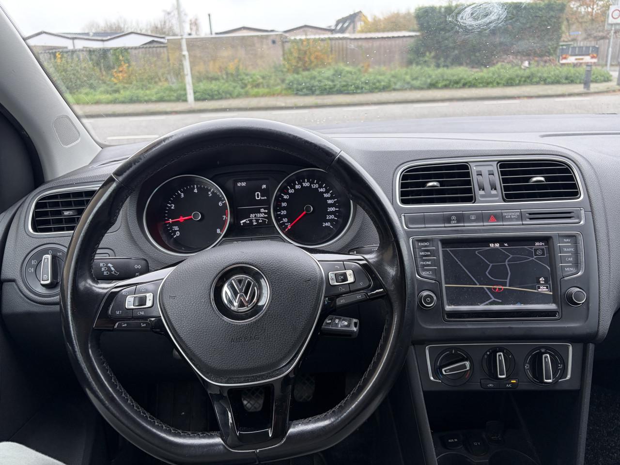 Volkswagen polo 1.2tsi 2014 5drs facelift airo navigatie