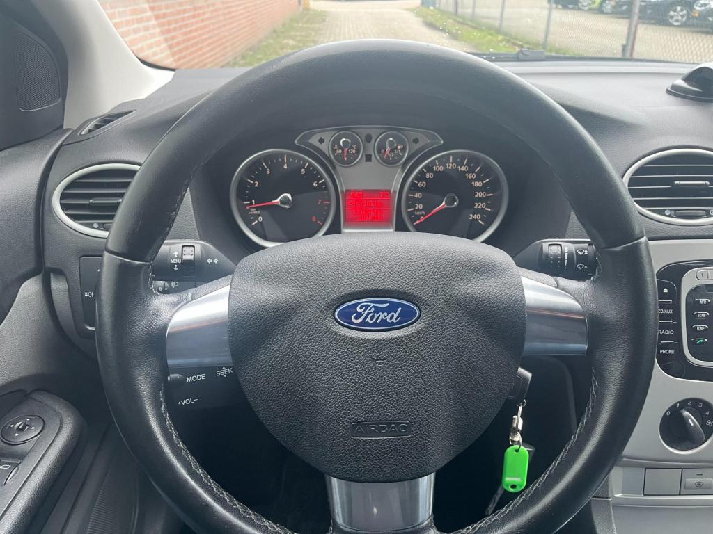 Ford Focus wagon 1.8 limited flexi fuel