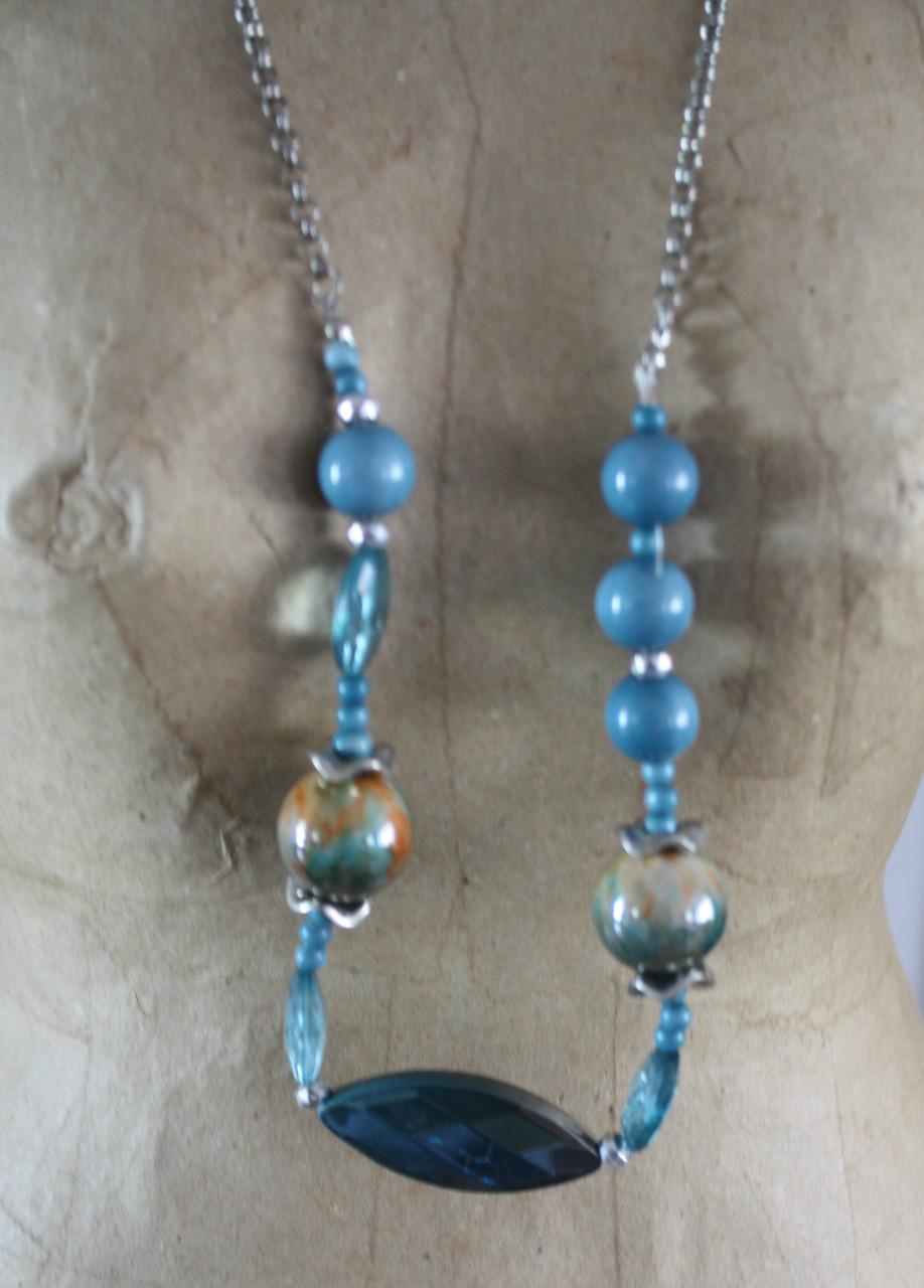 Zilver blauwe ketting