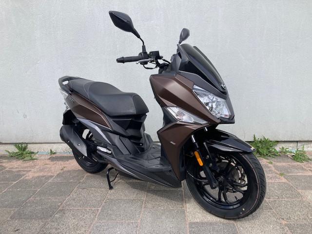 ZEER MOOIE SYM JET 14 SNOR SCOOTER EURO4 BOUWJAAR 2020