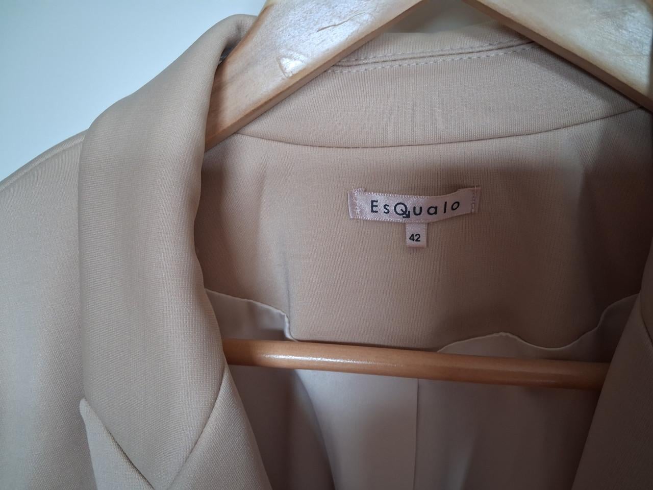 Dames blazer cremekleur