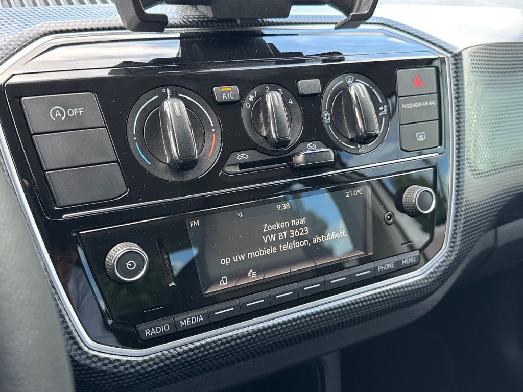 Volkswagen UP! 1.0 bmt move up! 5-deurs | airco | bluetooth |