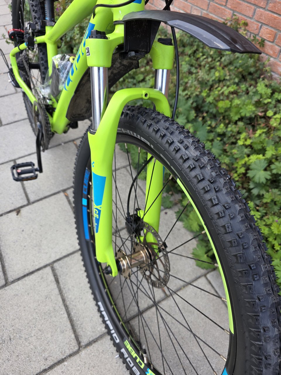 CUBE | ACID 260 | 26 INCH | FRAME 34 CM | NETTE STAAT!!