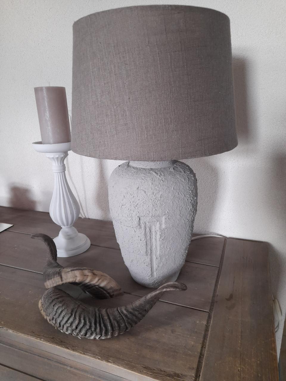 Leuke lamp 50cm hoog ( in goede nette staat )