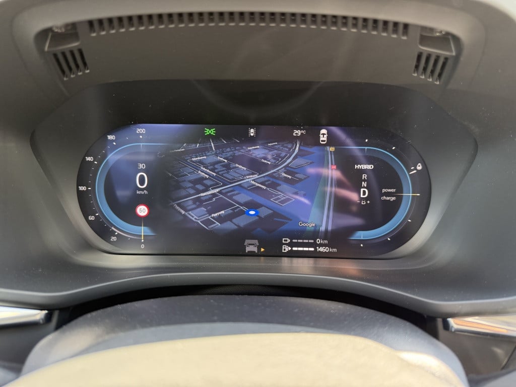 Volvo XC60 t6 awd gt essential driver assist
