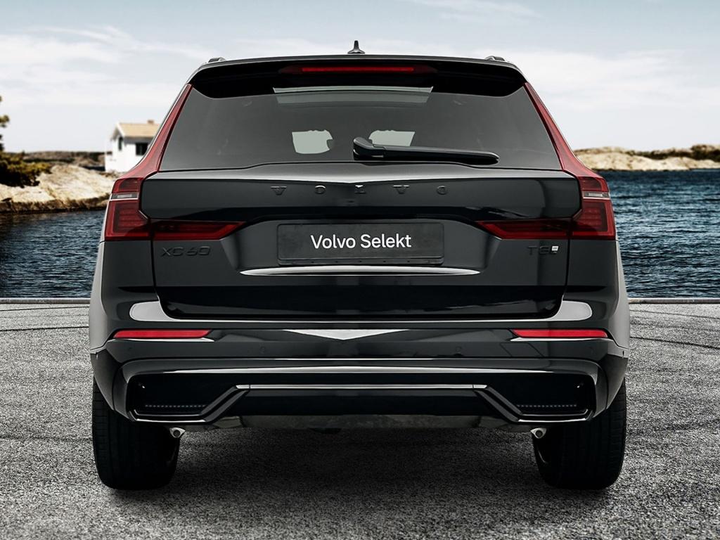 Volvo XC60 t8 455pk ultra black edition| pano| 360camera| hud| harman&kardo