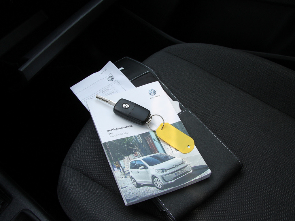 Volkswagen UP! 1.0 bmt move up! cruise | apps | camera