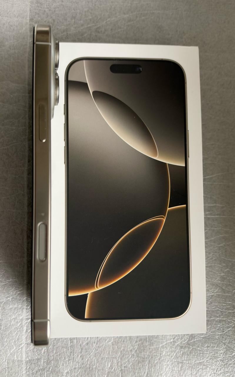 Apple Iphone 16 Pro Max - 256Gb.