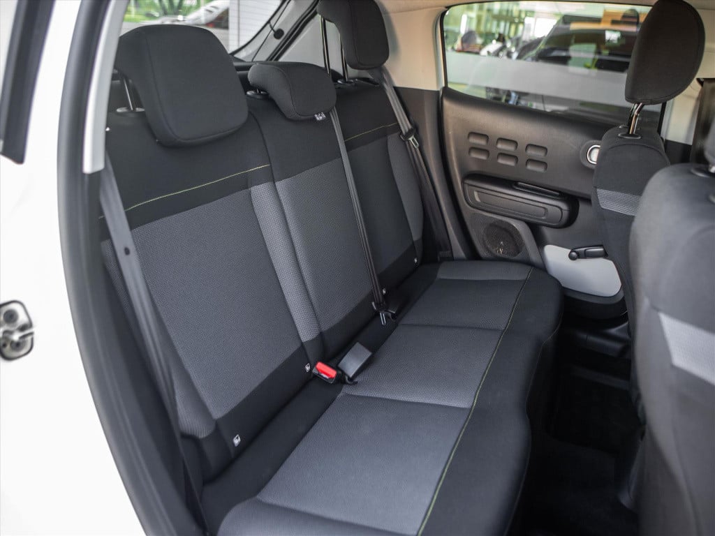 Citroen C3 1.2 puretech 82pk feel | cruise & climate control | android auto