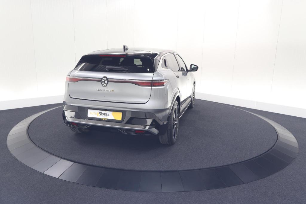 Renault Megane E-tech ev60 optimum charge techno | 95,6% soh | 1 fase | cam