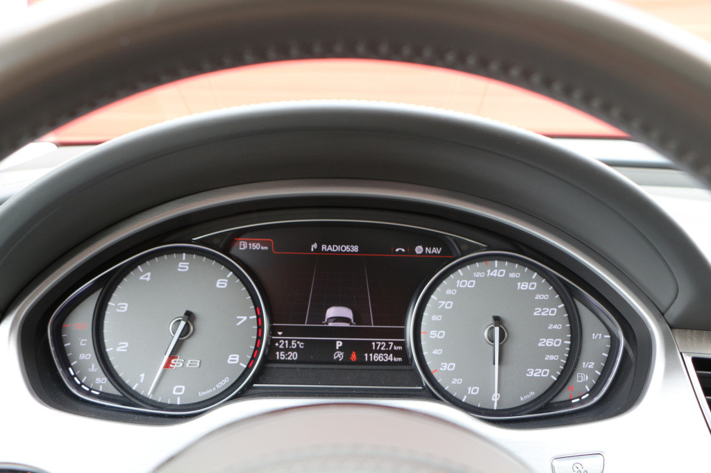 Audi S8 4.0 tfsi s8 plus quattro *keramisch *design selection