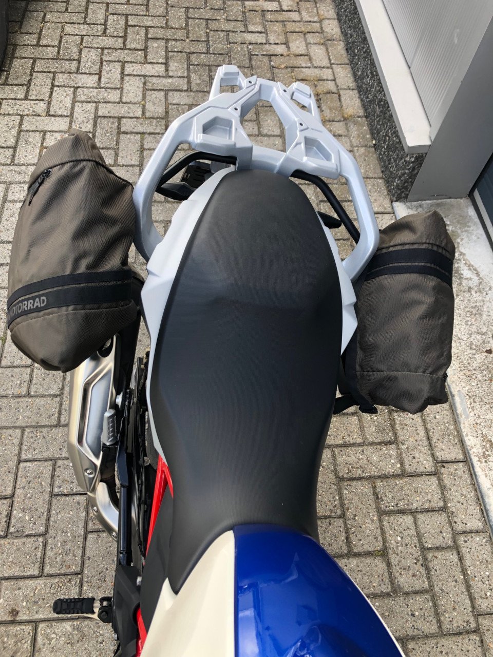 BMW G310GS ABS, bj 2023 met 13dkm, valbeugels, tassen etc, rijklaar €5250,-